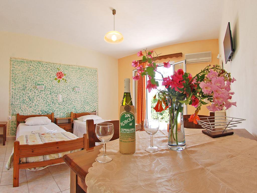 Emilia Apartments Trapezaki  Quarto foto