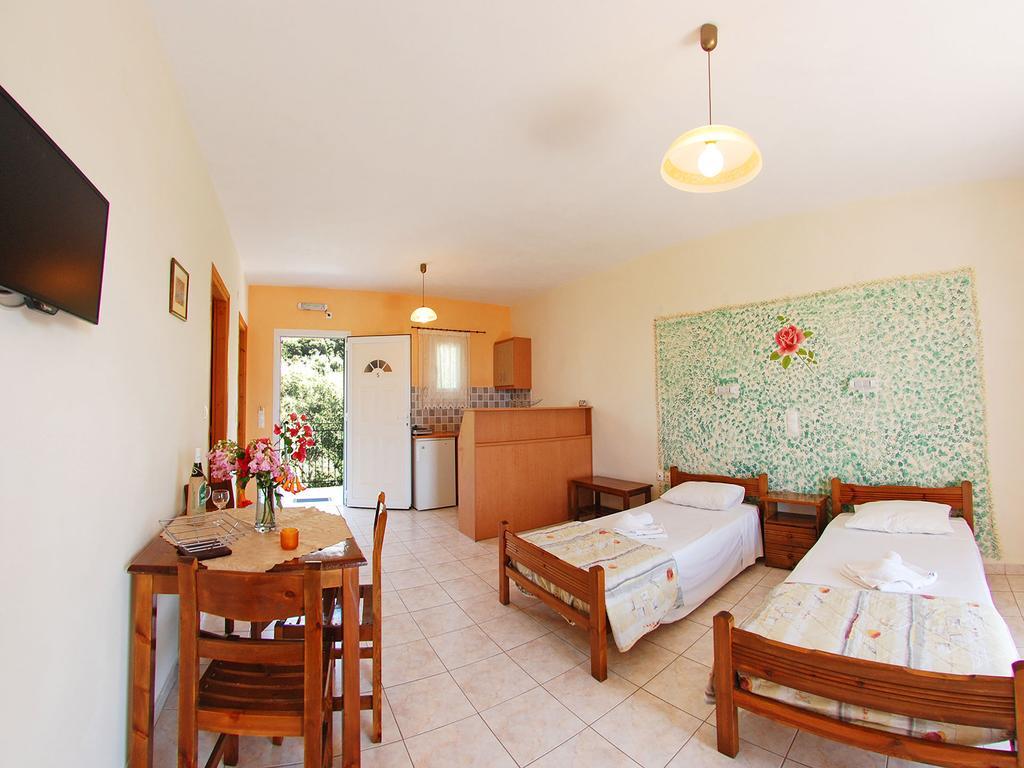 Emilia Apartments Trapezaki  Quarto foto